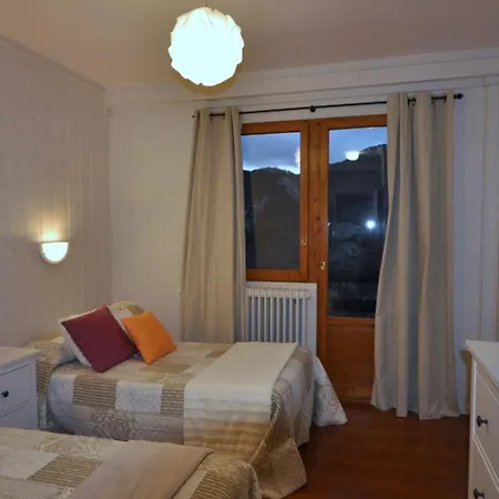 Tirol Hotel 2*