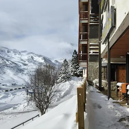 Tirol Hotel 2*